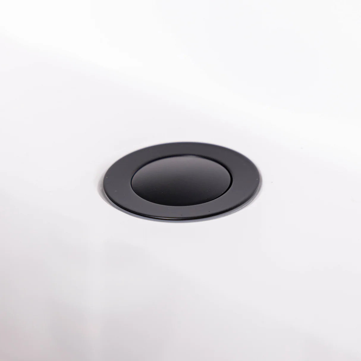 Ellsi ETAL Slotted click clack Push Button Basin Waste in Matt Black 60 mm 